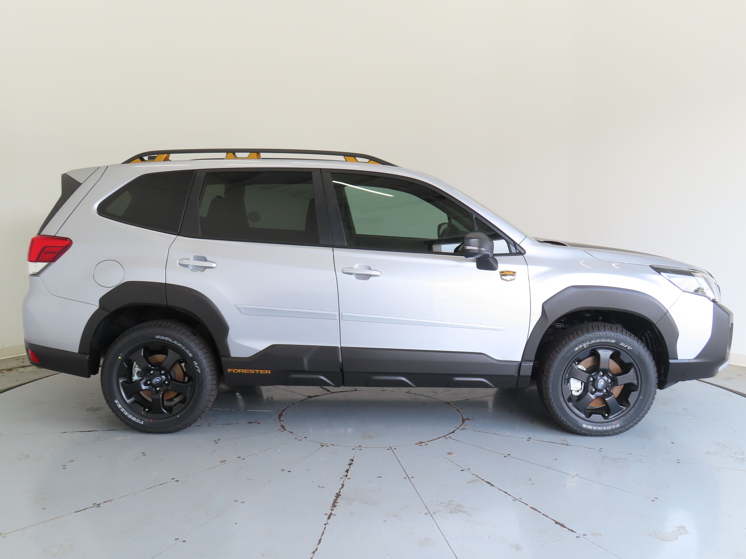 2025 Subaru Forester Wilderness photo 2