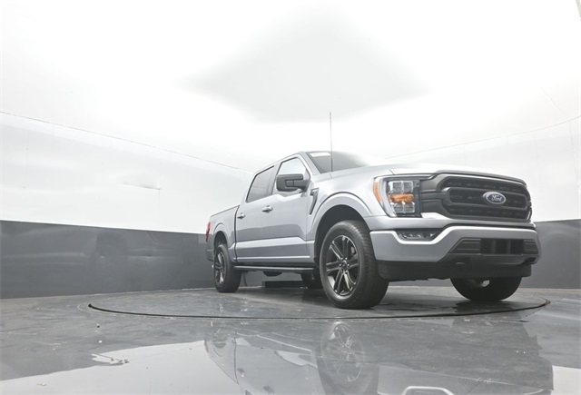 2022 Ford F-150 XLT photo 22