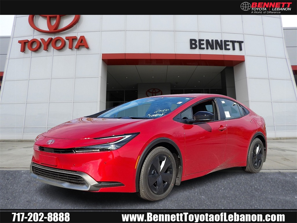 2026 Toyota Prius SE's photo