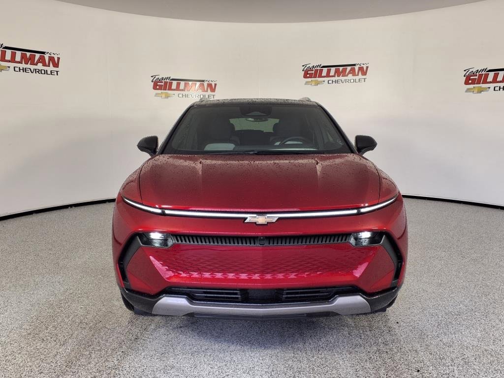 2025 Chevrolet Equinox EV 1LT photo 3