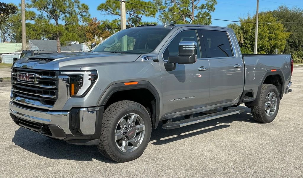 2025 GMC Sierra 2500HD SLT's photo