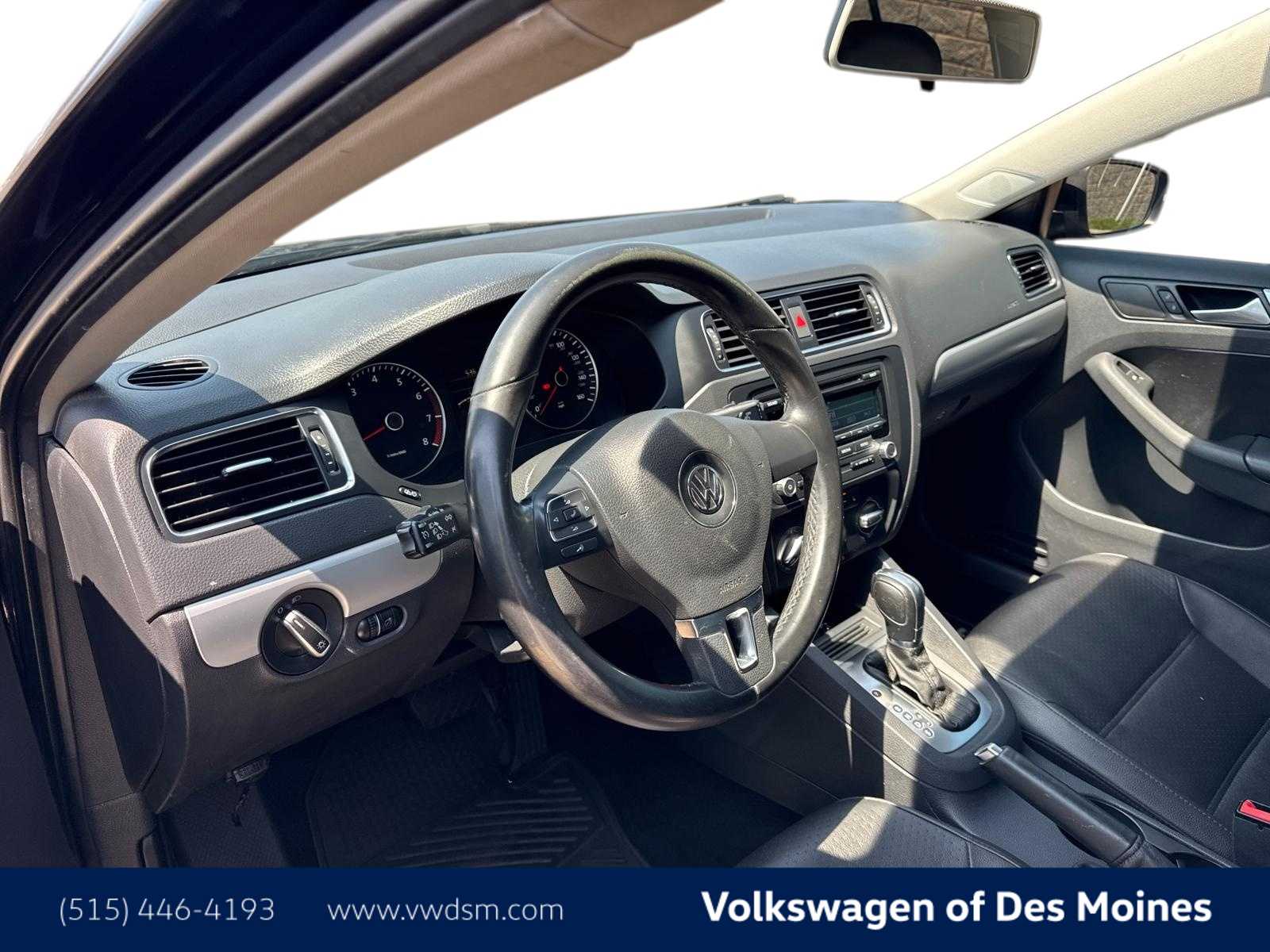 Used 2014 Volkswagen Jetta SE with VIN 3VWD17AJ0EM221663 for sale in Johnston, IA