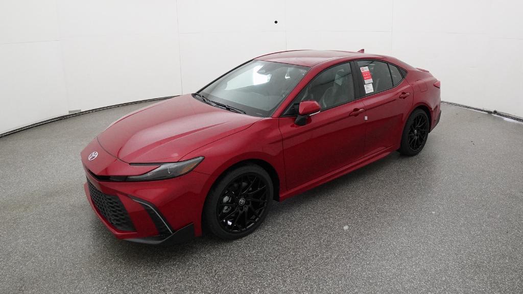 2026 Toyota Camry SE's photo