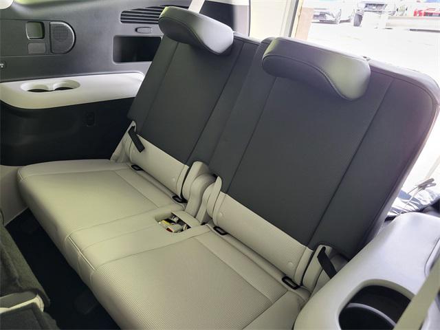 2026 Hyundai Ioniq SE photo 22