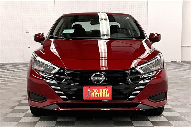 2025 Nissan Versa 1.6 SV photo 15
