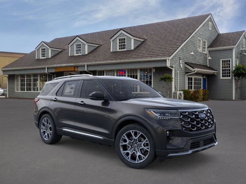 2025 Ford Explorer Platinum photo 4
