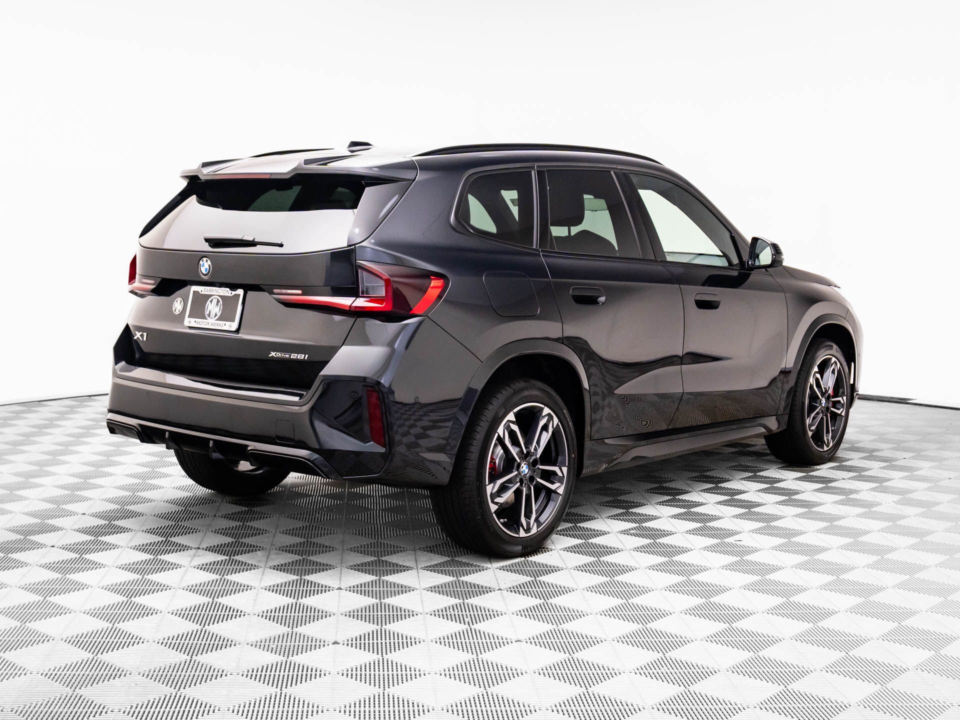 2025 Bmw X1 XDrive28i photo 3