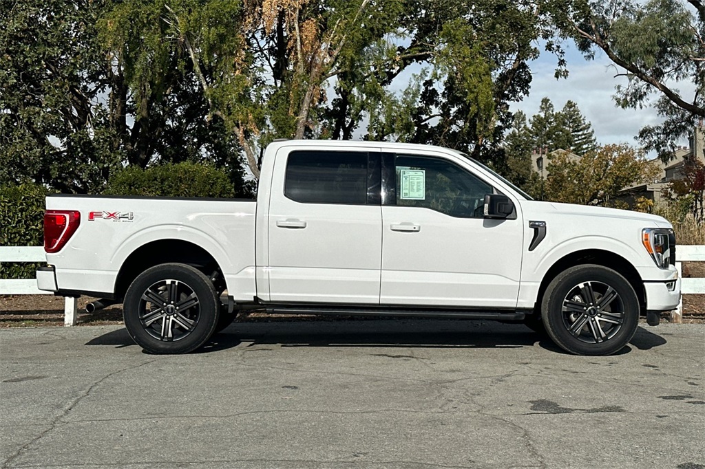 2022 Ford F-150 XLT photo 3