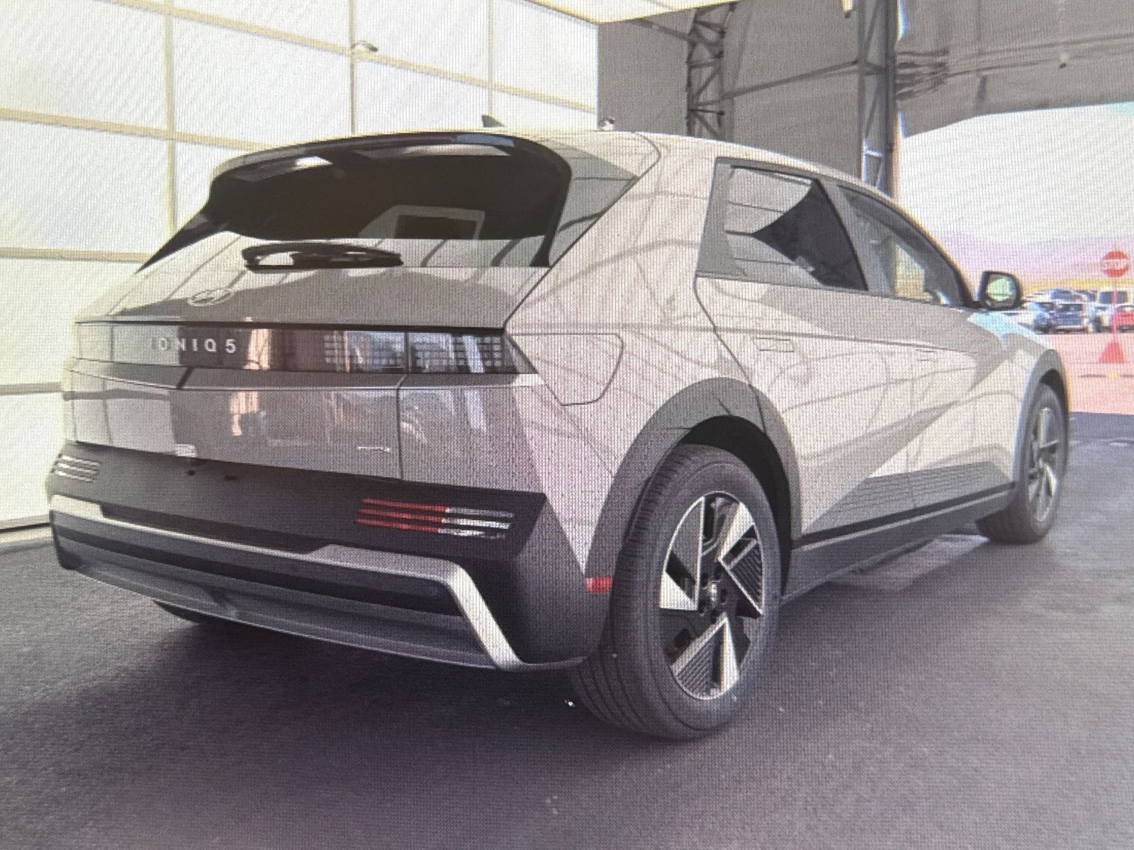 Used 2025 Hyundai IONIQ 5 SE with VIN 7YAKMDDC0SY010324 for sale in Hickory, NC