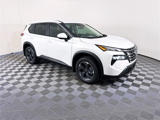 2026 Nissan Rogue SV's photo