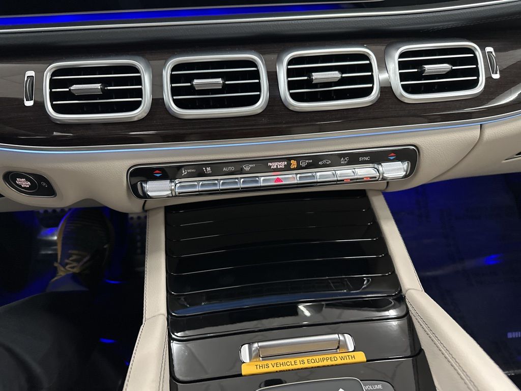 2026 Mercedes Benz GLS 450 4MATIC photo 12