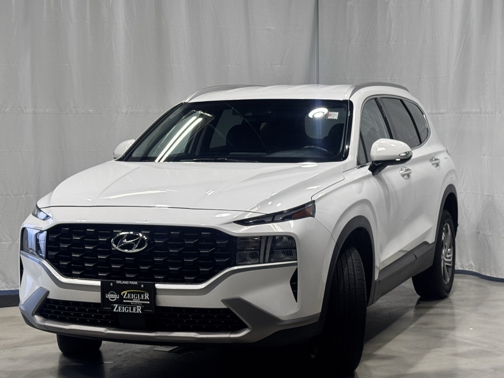 2023 Hyundai Santa Fe SEL photo 2