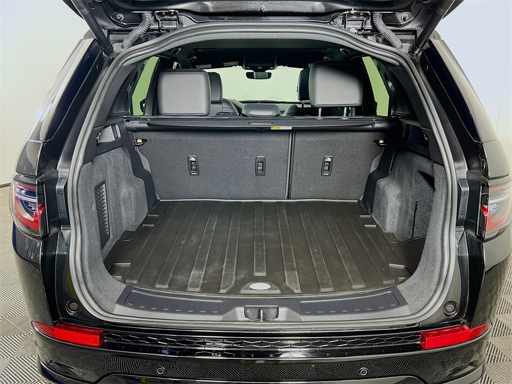 2025 Land Rover Discovery Sport Dynamic SE photo 24