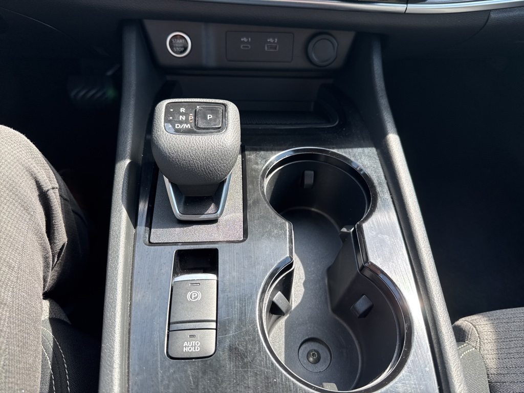 2023 Nissan Rogue SV photo 24