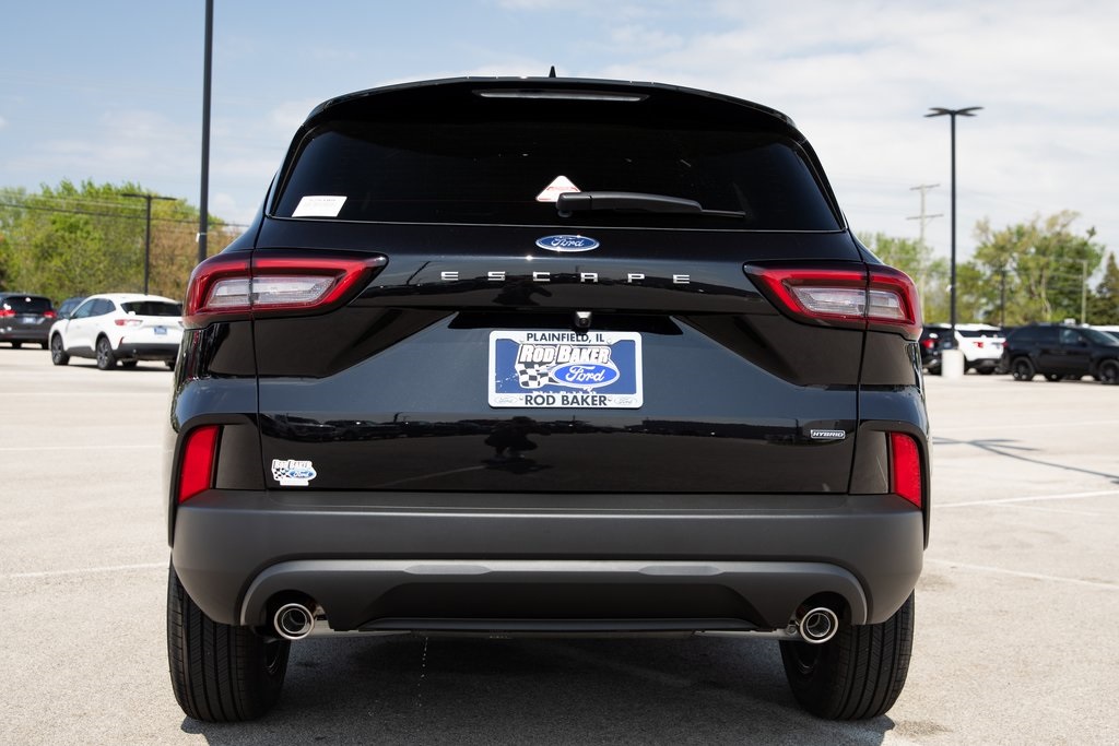 2025 Ford Escape ST-Line photo 10