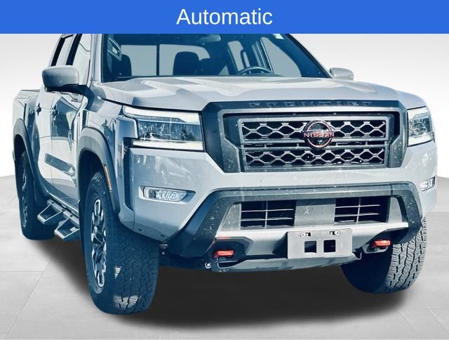 2023 Nissan Frontier Crew Cab photo 4