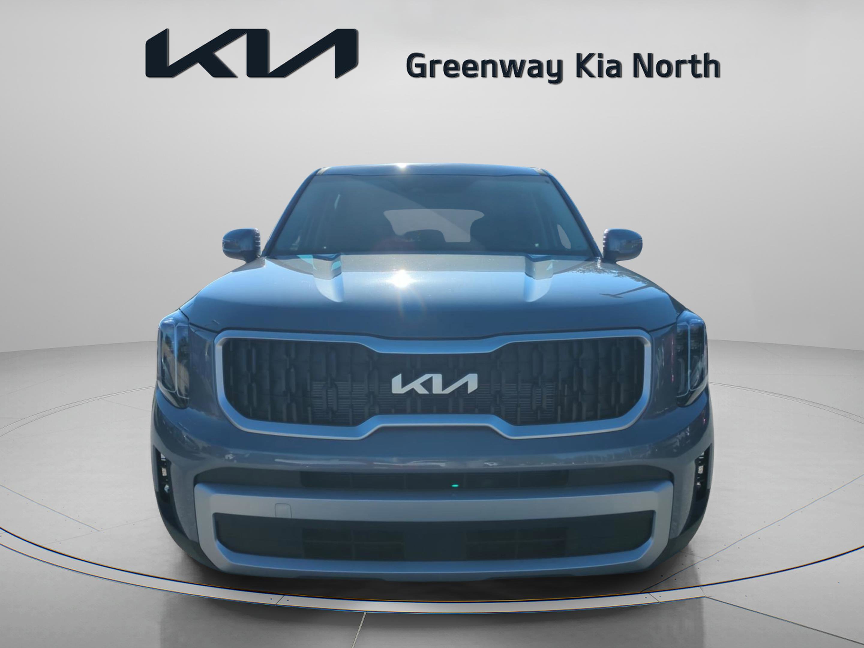 2025 Kia Telluride LX photo 6