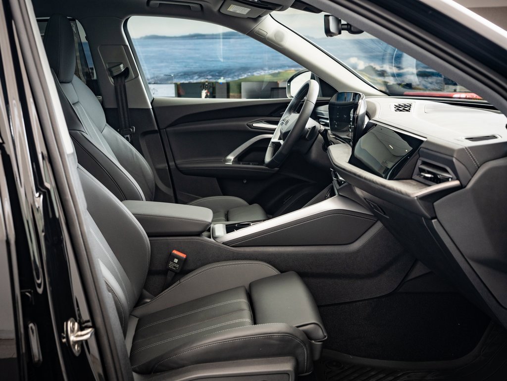 2025 Audi Q5 2.0T Premium Plus photo 21