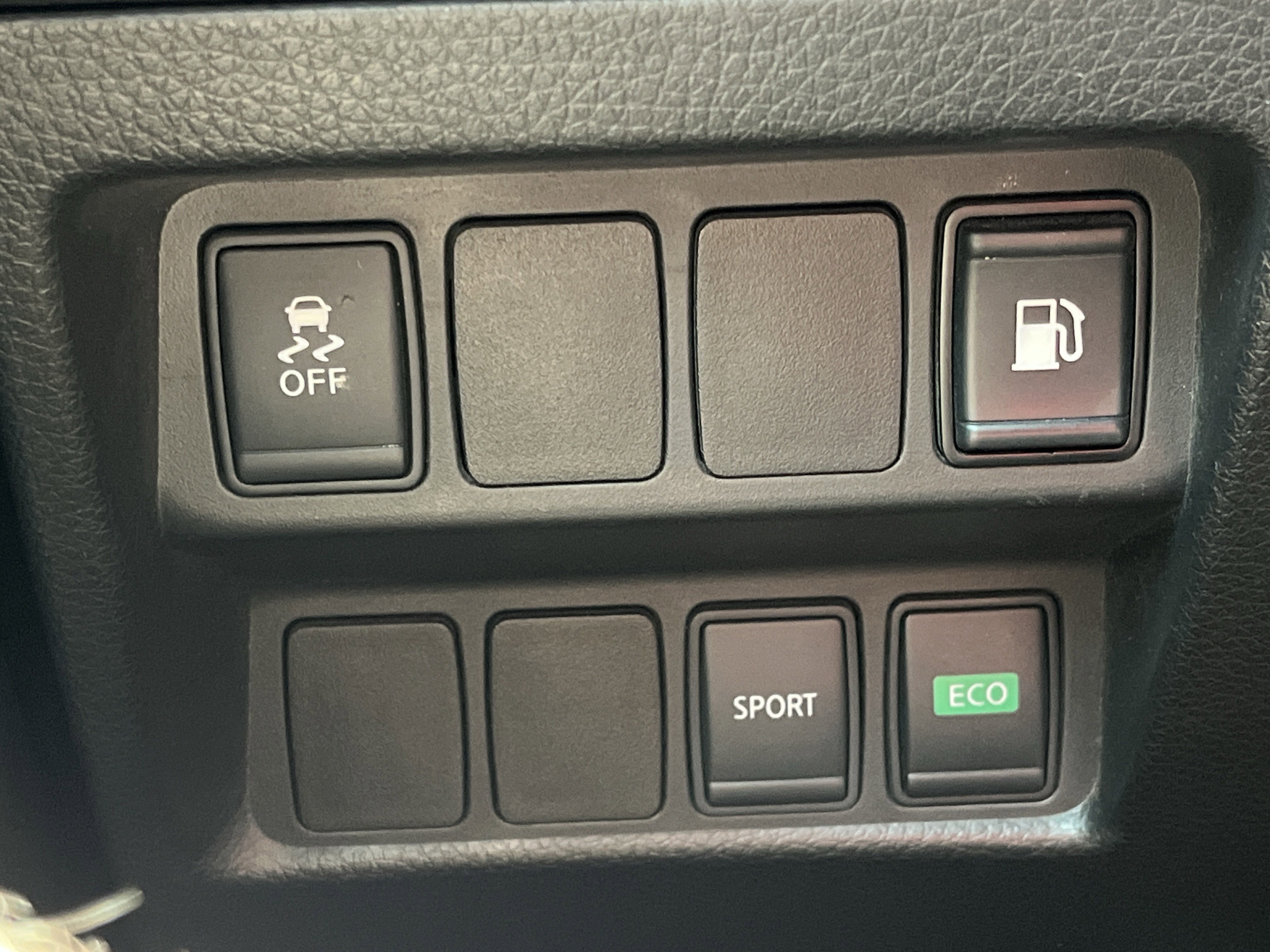 2018 Nissan Rogue S photo 4