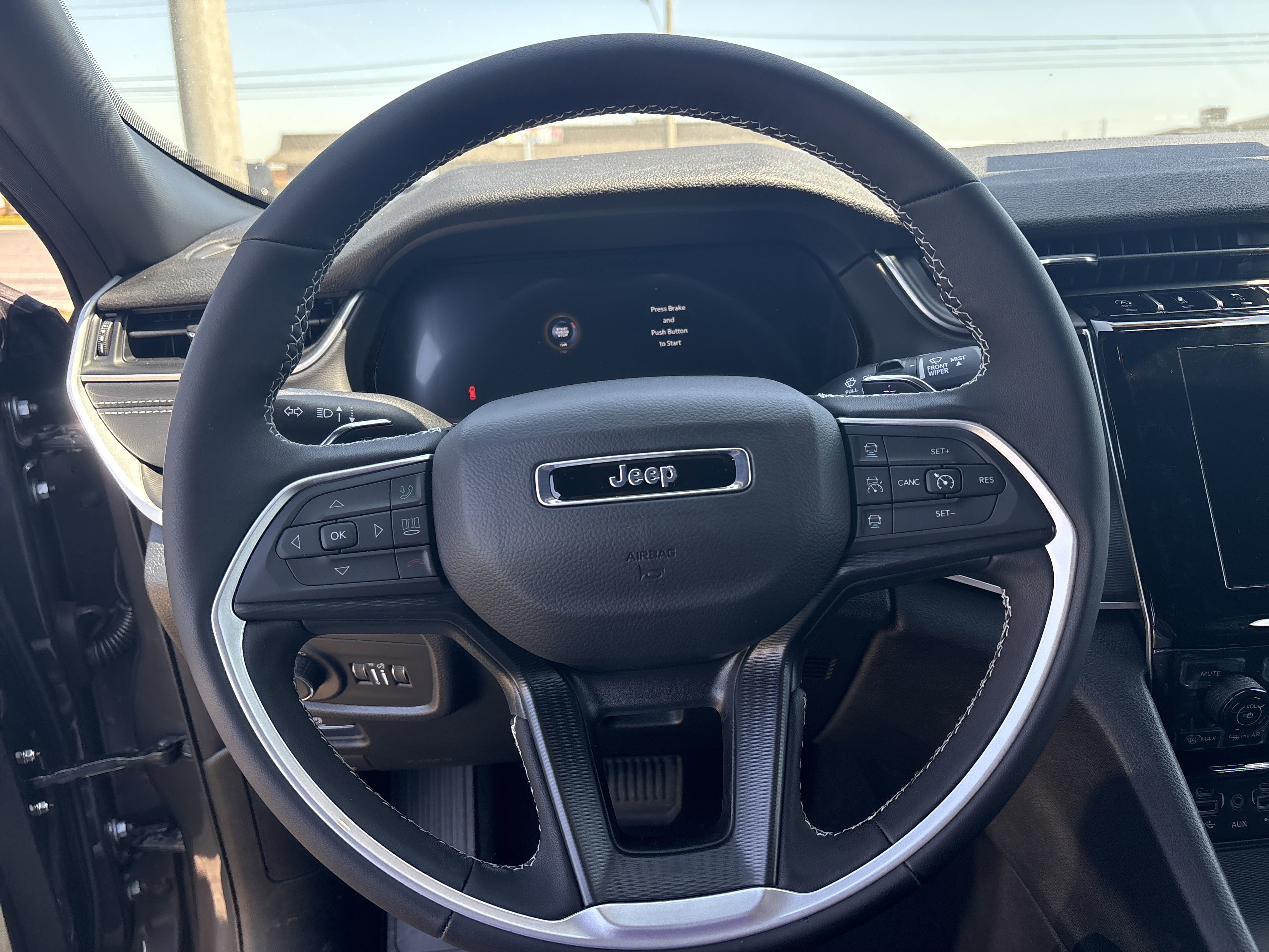 New 2025 Baltic Grey Metallic Jeep Altitude image 17