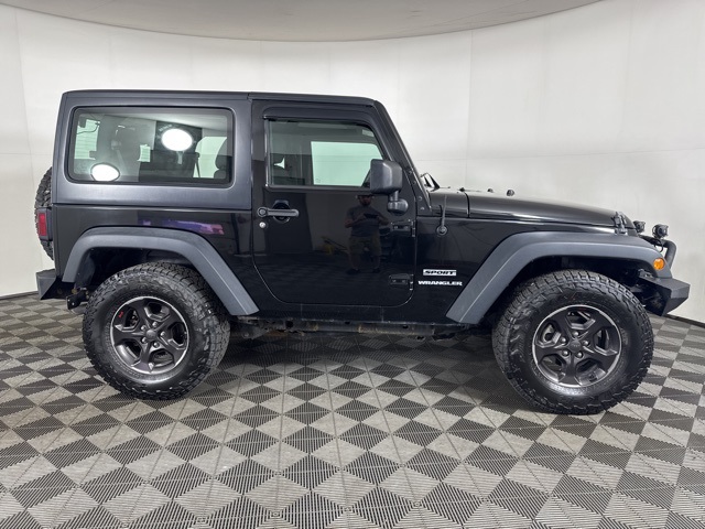 2017 Jeep Wrangler Sport photo 2