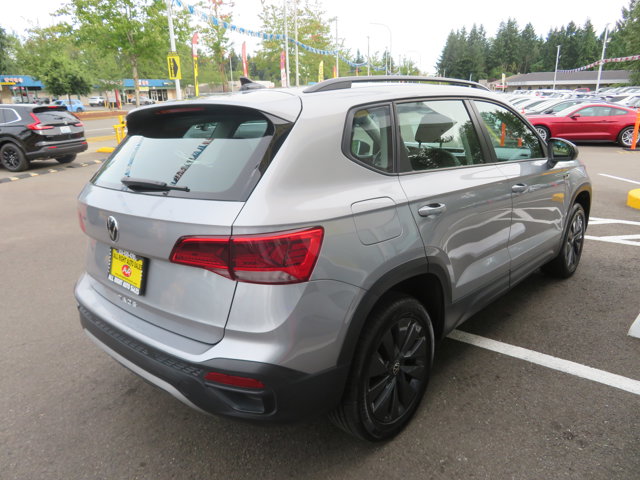 2024 Volkswagen Taos S photo 4