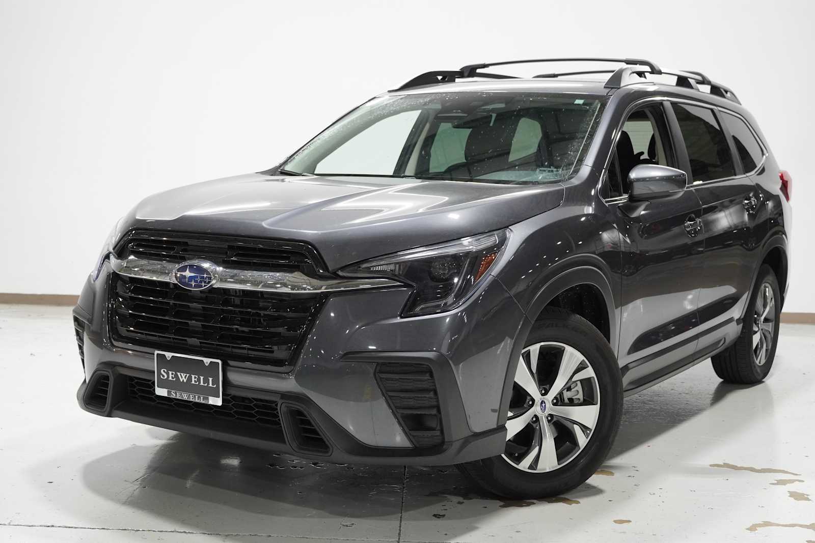 2024 Subaru Ascent Premium's photo