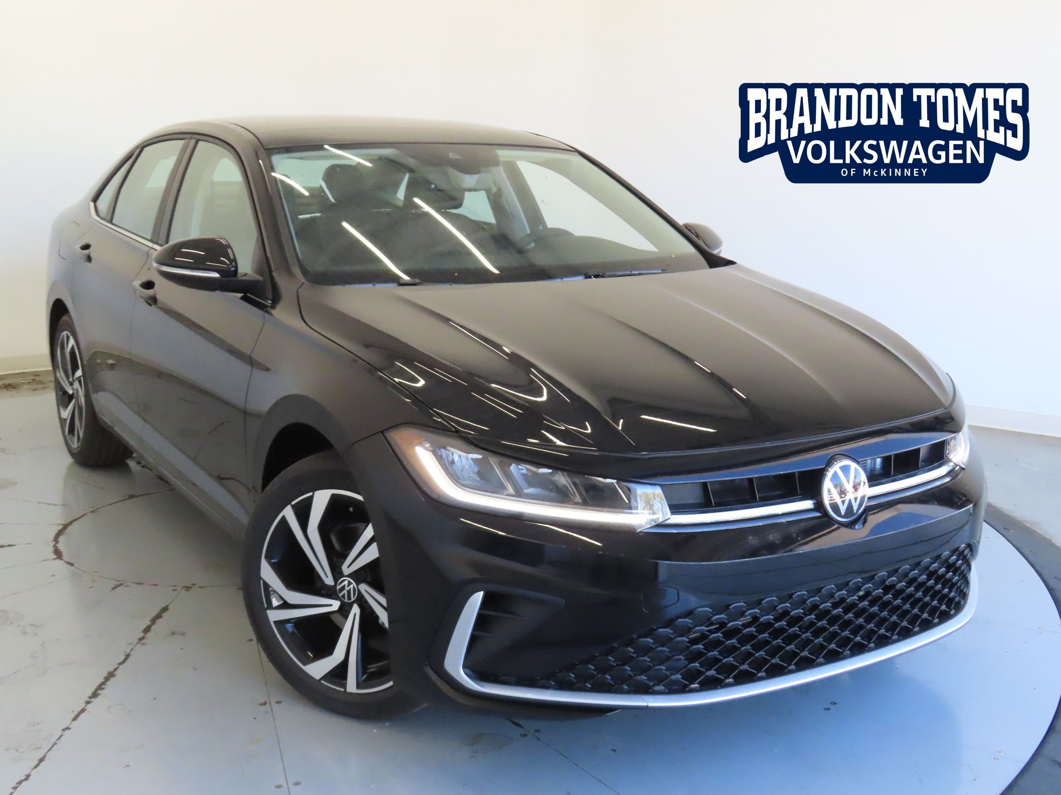 2026 Volkswagen Jetta SEL's photo