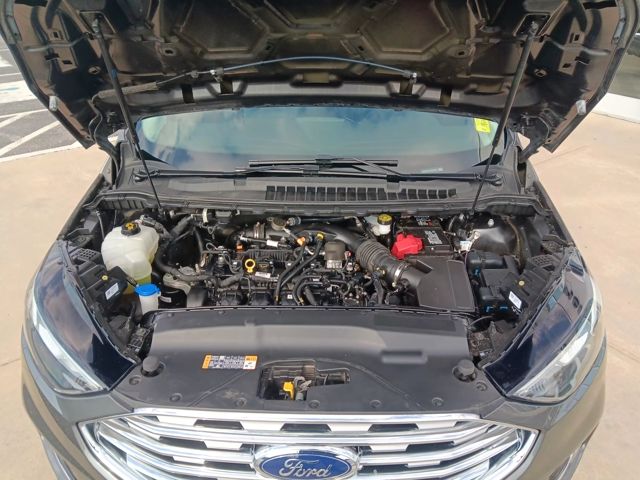 2020 Ford Edge SEL photo 19