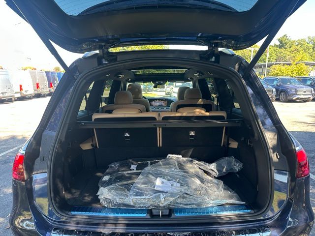 2026 Mercedes Benz GLS 450 4MATIC photo 40