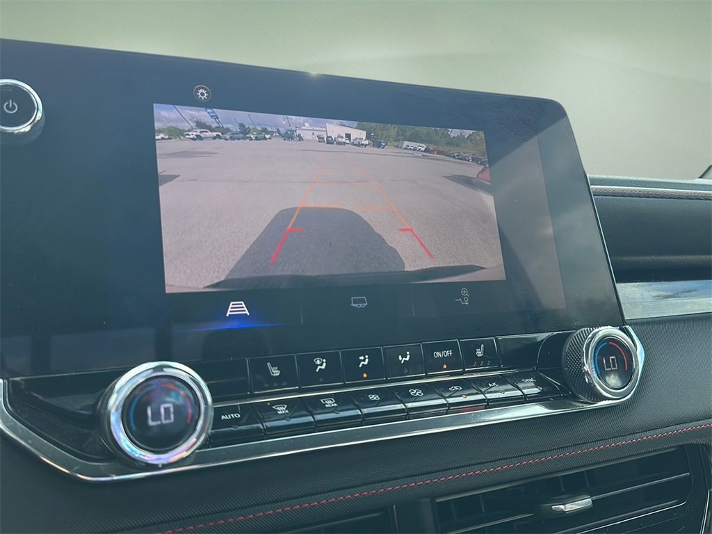 2023 Chevrolet Colorado Z71 photo 17
