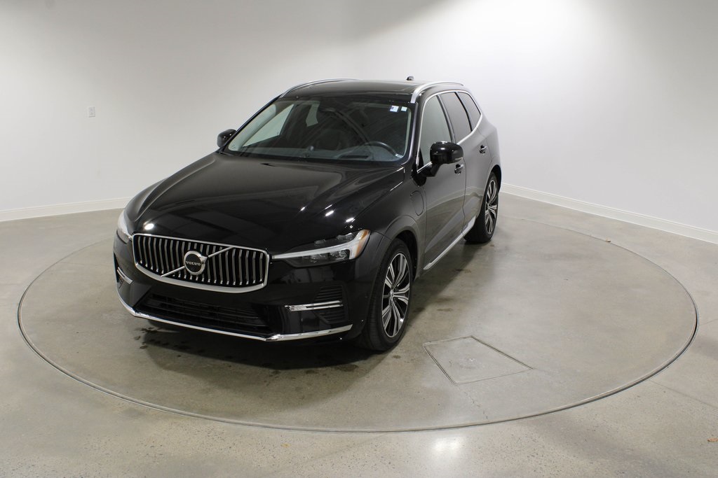 2022 Volvo XC60 Inscription's photo
