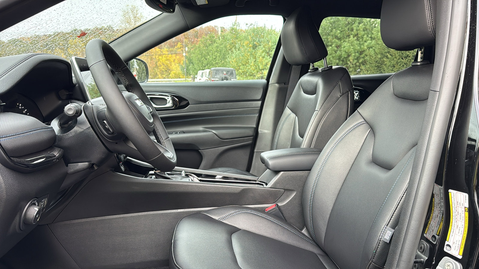 2026 Jeep Compass Limited Altitude photo 3