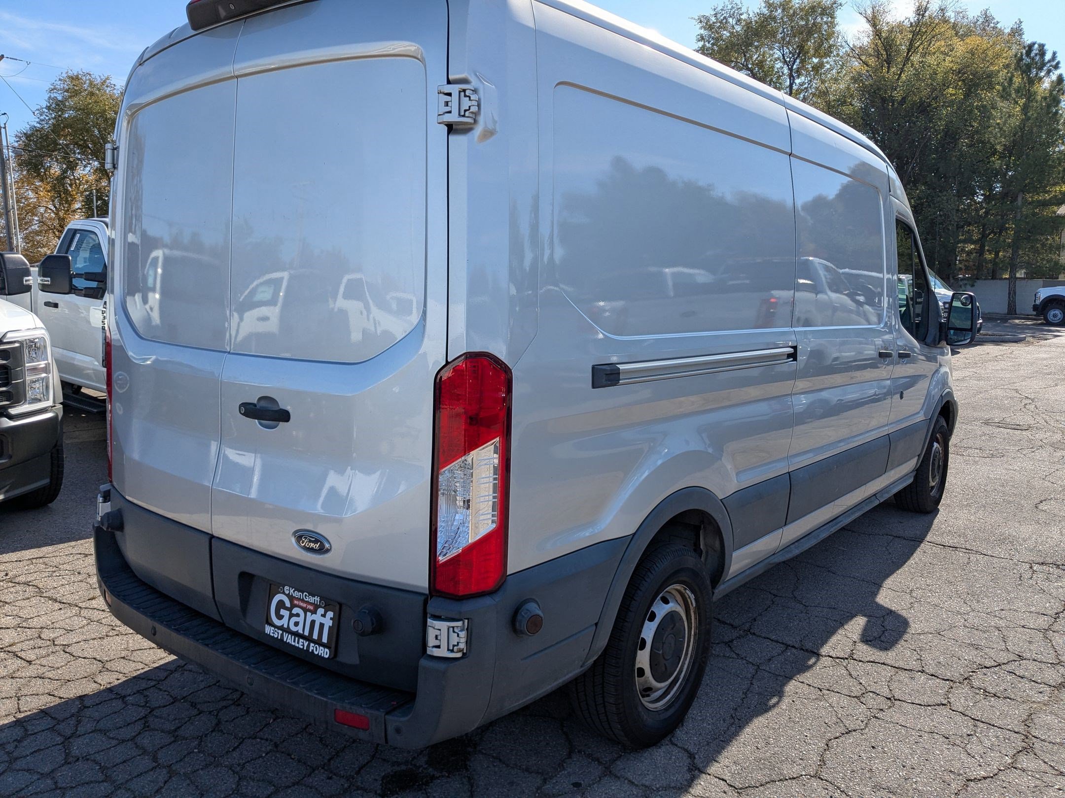 2018 Ford Transit photo 2