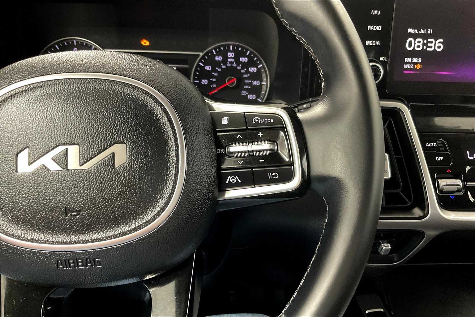2022 Kia Sorento X-Line S photo 22