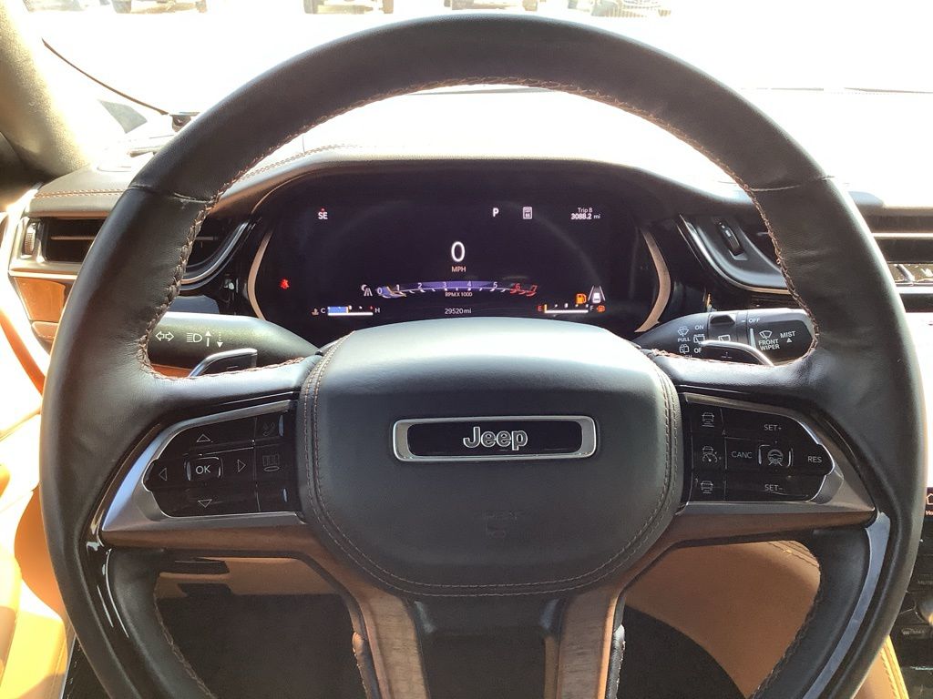 2023 Jeep Grand Cherokee L Summit photo 12