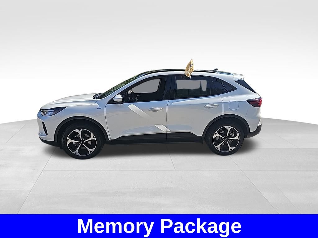 2025 Ford Escape ST-Line Select photo 7