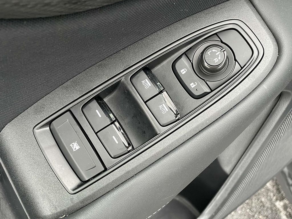 2024 Subaru Outback Base photo 6