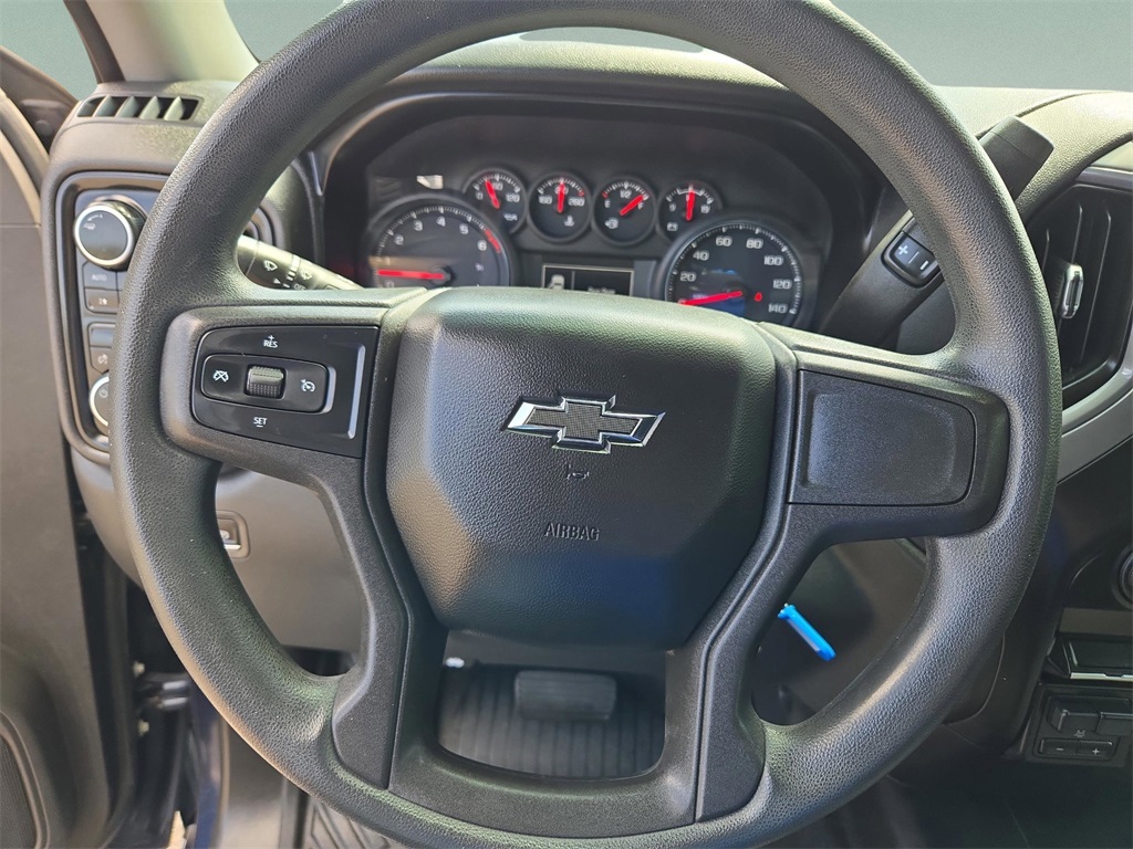 2020 Chevrolet Silverado 1500 Custom Trail Boss photo 9