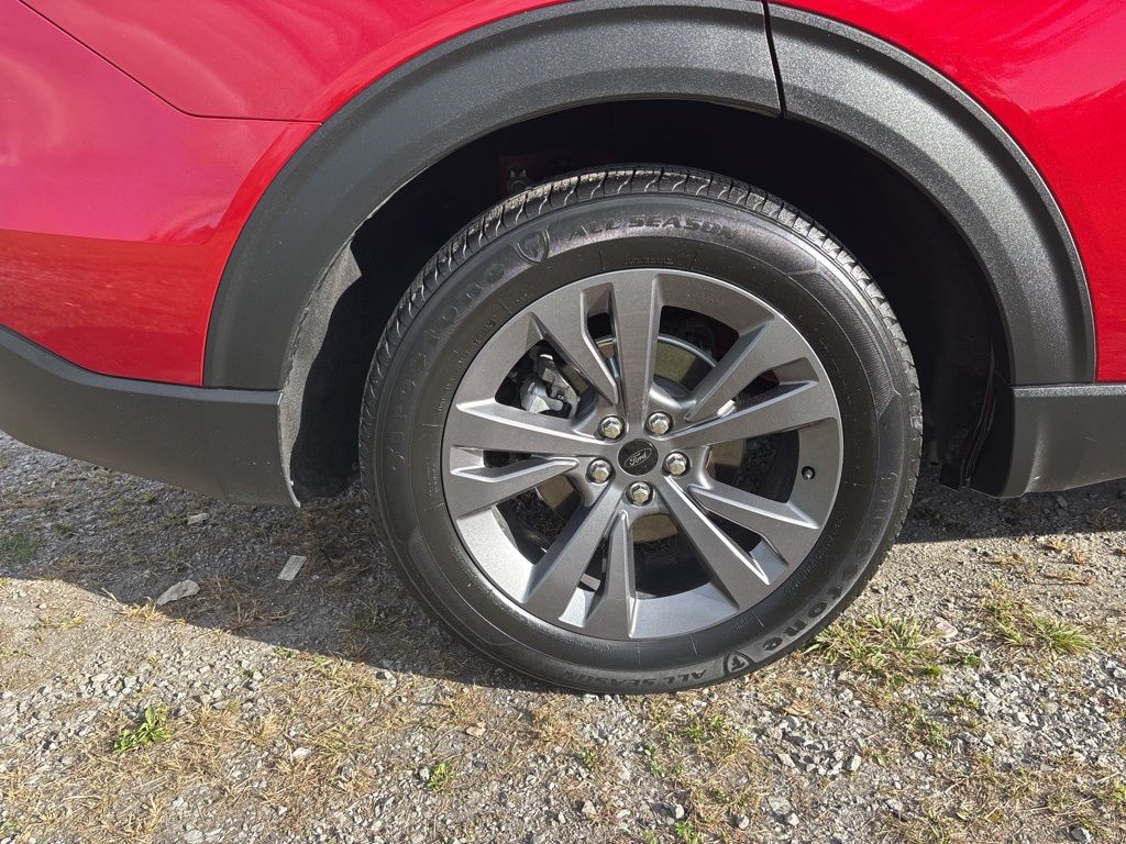 2022 Ford Explorer XLT photo 8