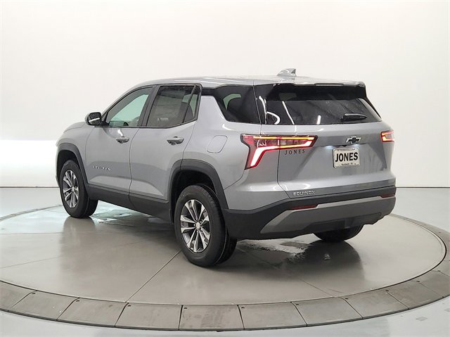 2026 Chevrolet Equinox LT photo 3