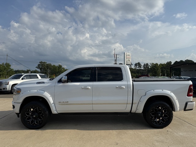 Used 2022 RAM Ram 1500 Pickup Limited with VIN 1C6SRFHT5NN439695 for sale in Little Rock