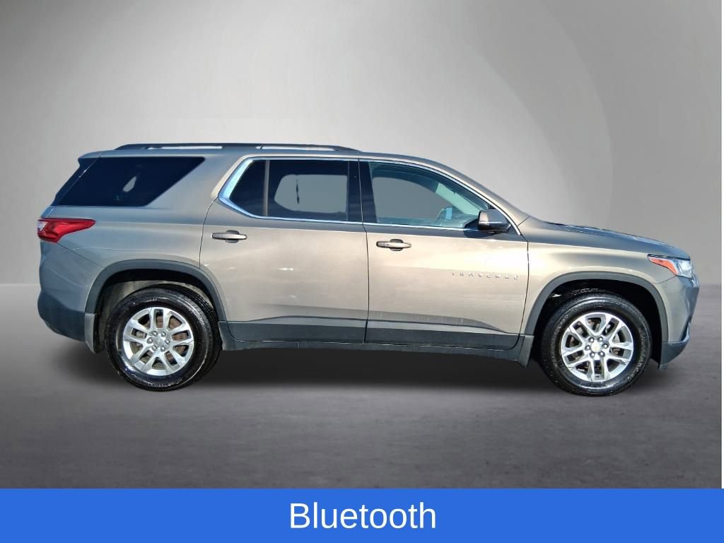 Used 2019 Chevrolet Traverse 1LT with VIN 1GNEVGKW6KJ108452 for sale in Red Wing, MN