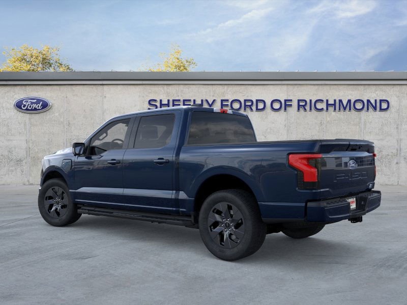 2025 Ford F-150 Lightning photo 4
