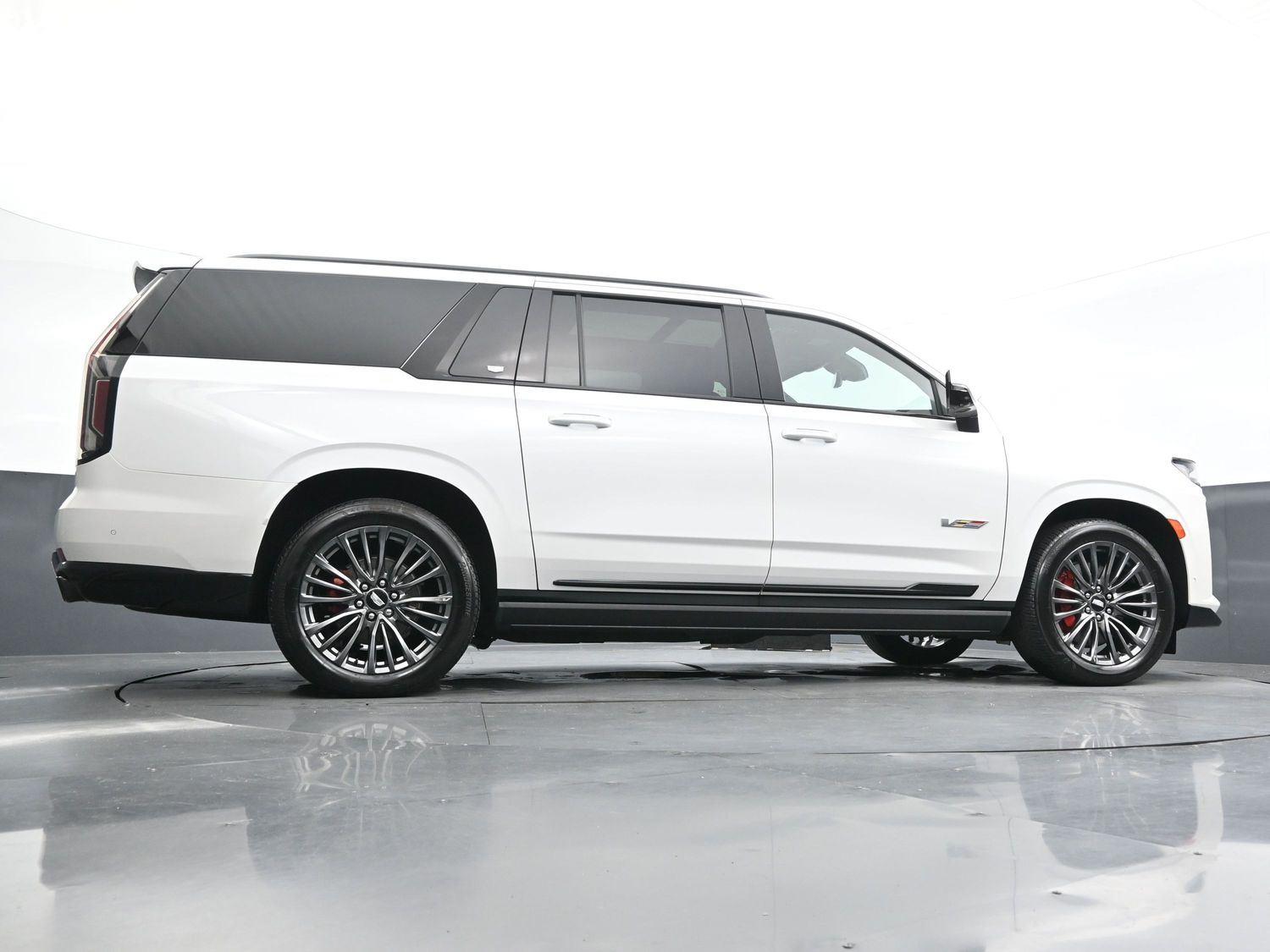 2023 Cadillac Escalade ESV V-Series photo 46