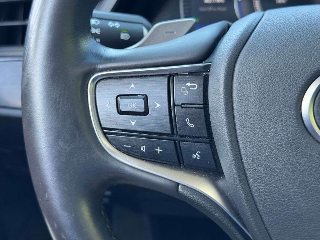 2023 Lexus ES 300h photo 26