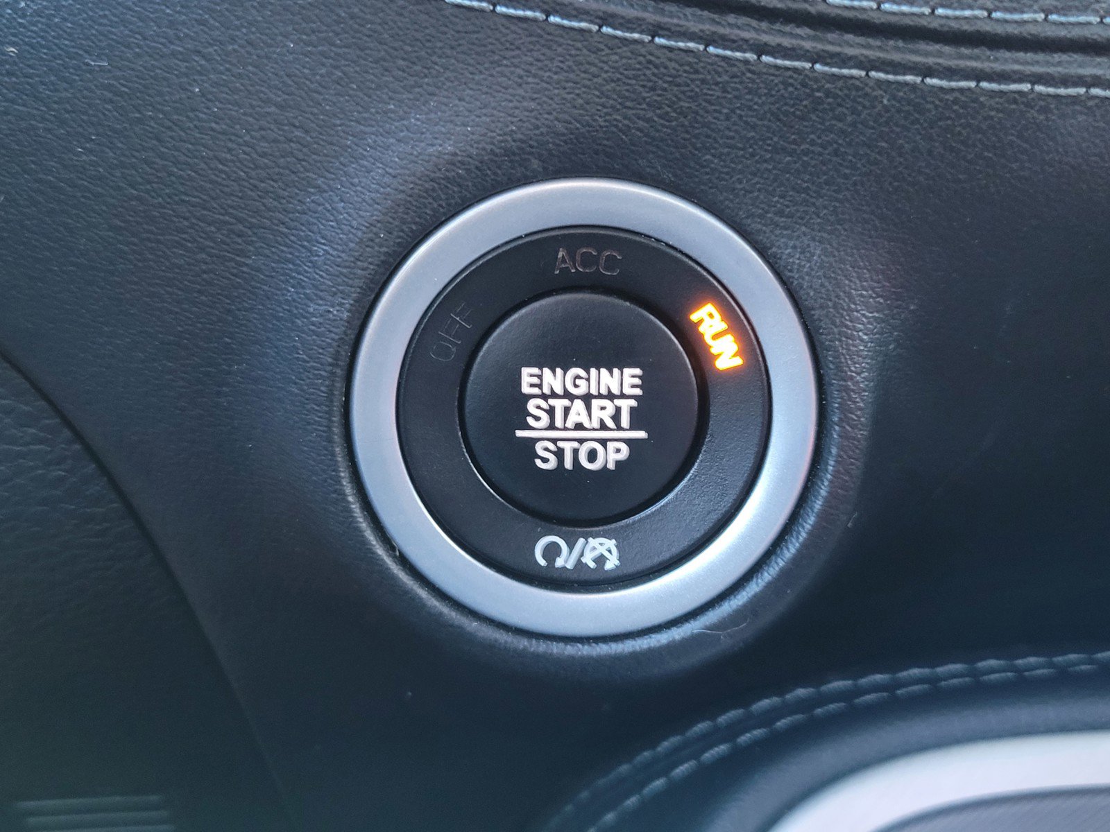 2021 Dodge Challenger R/T photo 20