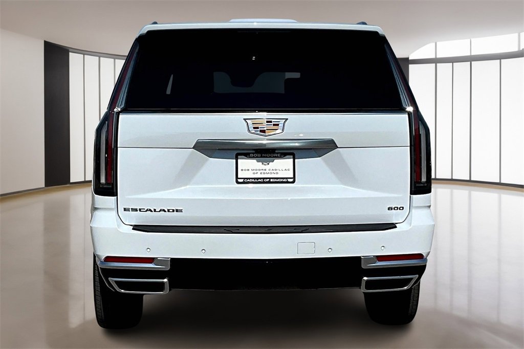 2026 Cadillac Escalade ESV Luxury photo 3