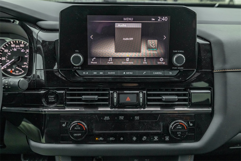 2025 Nissan Pathfinder Rock Creek photo 10