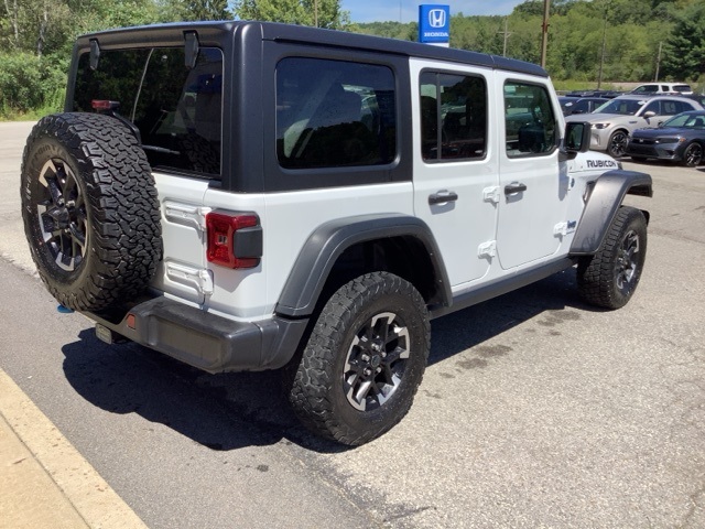 2024 Jeep Wrangler Rubicon 4xe photo 4